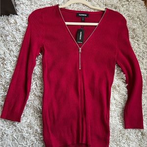 Express NWT size medium 3/4 sleeve light sweater.